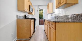 1685-1697 Summit St. / 109-137 E. Penn St. Gallery 16