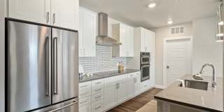 Riverwalk Luxe Gallery 2