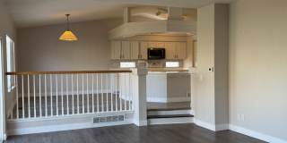 Spacious and Bright 3BD Home in Denver - Available Now Gallery 10