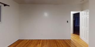 4938 Art St Gallery 40
