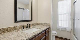 Beautiful 4 Bedroom Home with Pool – Available Now! Gallery 1
