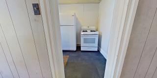 Spacious 3 Bedroom 2nd/3rd Floor Apartment in York City Gallery 4