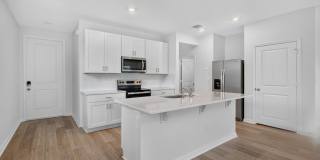 663 Salisbury Circle Gallery 1