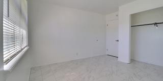 5115 E 17th St Gallery 13