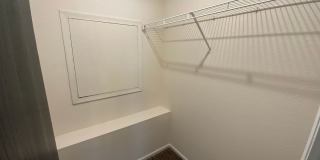 4 Bedroom newly remodeled Duplex Gallery 11