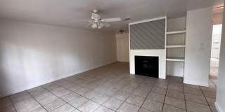 911 SW 59TH TER Gallery 1