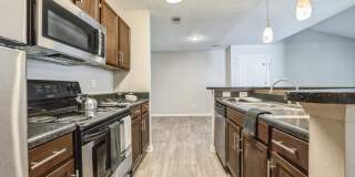 Magnolia Terrace Gallery 8