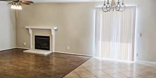 13715 El Rio Lane Gallery 5