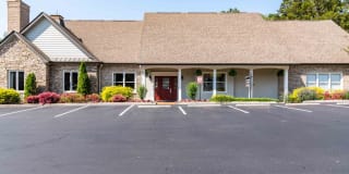 Eagle Pointe Gallery 5