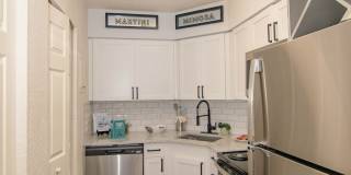 The Laurels Apartment Homes Gallery 12