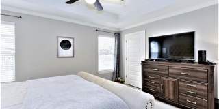 Stylish 3-Bedroom, 2-Bathroom Home for Rent! Gallery 15