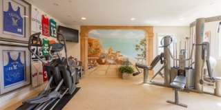 900 East Balboa Boulevard Gallery 27