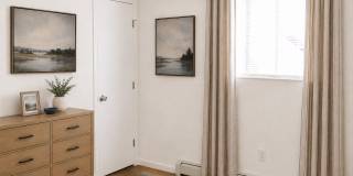 Bright & Spacious 2-Bedroom Residence Across from Berkeley Park Gallery 2