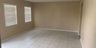 Renovated 2 bed 2 bath Gallery 1