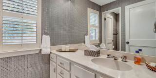 LUXURY 3-BEDROOM TOWNHOME IN ALAMO HEIGHTS Gallery 31