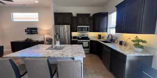 7 Month Term Furnished Townhome In Hurricane Gallery 9