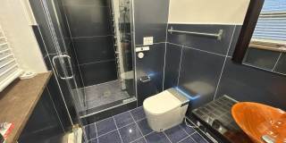 2437 W North Shore Avenue Gallery 10