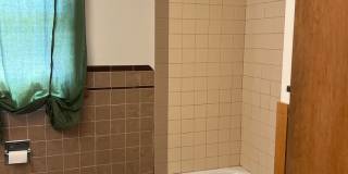 3 bedroom home near Mercy Hospital Gallery 18
