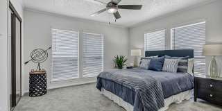 Las Colinas Heights Gallery 16