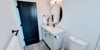 ABSOLUTELY UNBELIEVABLE NEW HIGH END CUSTOM HOME! Gallery 36