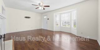 1361 Jenny Ln Gallery 3
