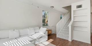 2044 Alta Meadows Lane Gallery 15