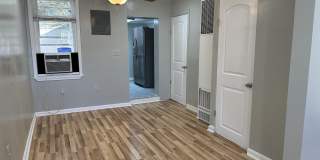 227 S DURHAM Street S Gallery 3