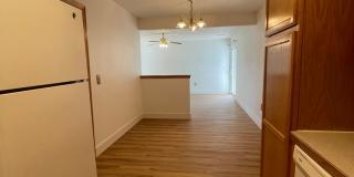 Great West-Side Duplex w/ Two-Car Garage Gallery 5