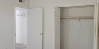 Sun City  House 2 Bedroom 2 Bath Gallery 9