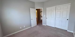 1720 Warrenville Street Gallery 15