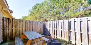 Beautiful Low Maintenance Executive Town Home Close to Gate 2 Fort Gordon Gallery 16