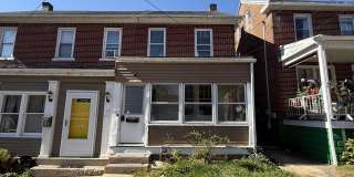 638 South Ann Street Gallery 1