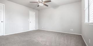 Newly Renovated Duplex! Rare! Gallery 13