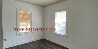 3 bedroom 1 1/2 bath home at 905 Baltimore St Waterloo Gallery 4