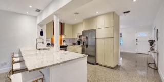 929 SW 18th Court Gallery 8