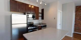 2208 N Clark Gallery 6