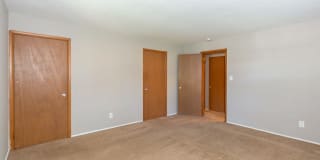 Beacon Hill West Gallery 17