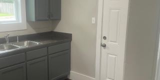 804 COLUMBIA Gallery 5