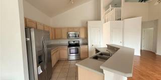 2918 BLOOMING ALAMANDA Loop Gallery 3