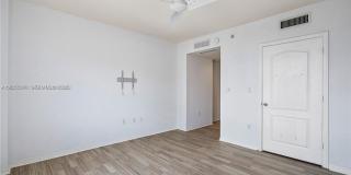 100 N Federal Hwy 643 643, Fort Lauderdale, FL 33301 - 1183 Gallery 8