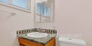 3503 Montclaire NE Gallery 12