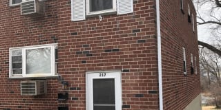 217 South Parkway Boulevard - 2 Gallery 1