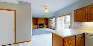 Beautiful Home - Available Augst 2026 Gallery 7