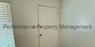 Charming 3 Bed/2 Bath SW Bakersfield Home w/ RBP & $0 Deposit Option Charming 3 Bed/2 Bath SW Bakersfield Home w/ RBP & $0 Deposit Option Gallery 3