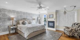 320 New York Boulevard Gallery 52