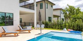 11826 SW 13th Ct Gallery 3