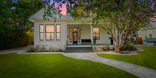 HISTORIC CHARM IN KING WILLIAM HISTORIC CHARM IN KING WILLIAM Gallery 30