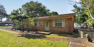 806 Fairview Drive Gallery 1