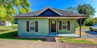 221 Walker Street Gallery 1