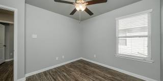 525 Fallbrook Dr Gallery 33
